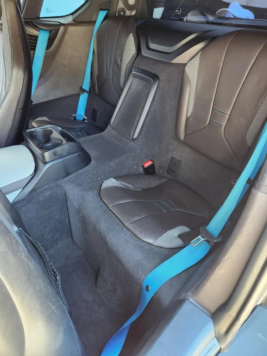 2015 BMW i8 - Image 18 of 21