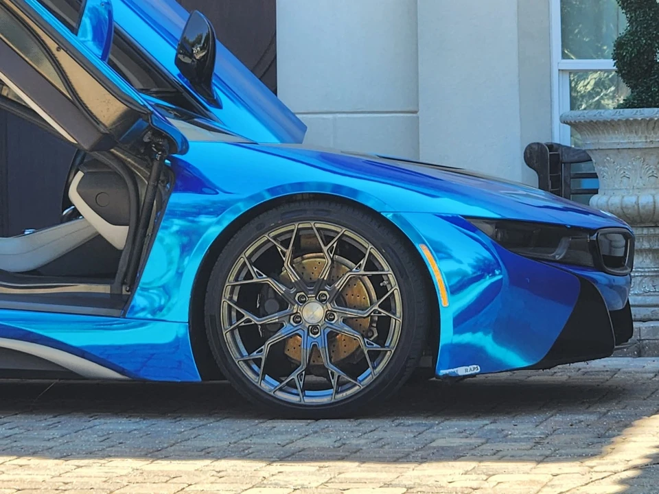 2015 BMW i8 - Image 3 of 21