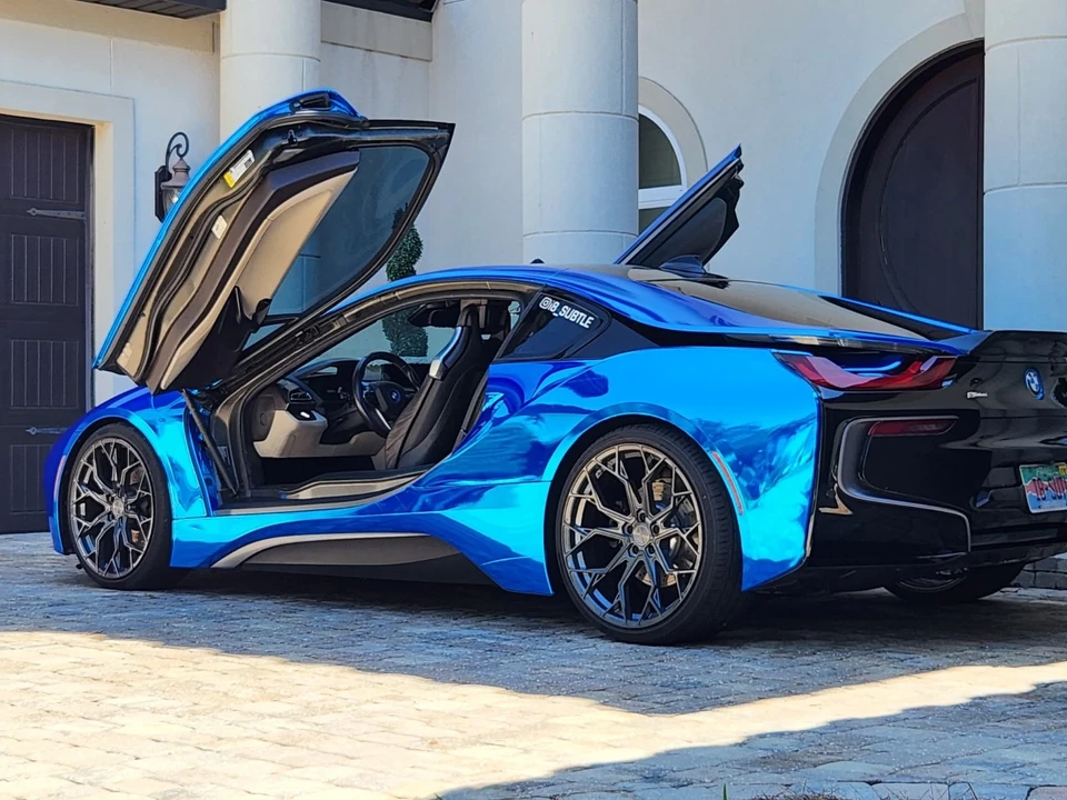 2015 BMW i8 - Image 12 of 21