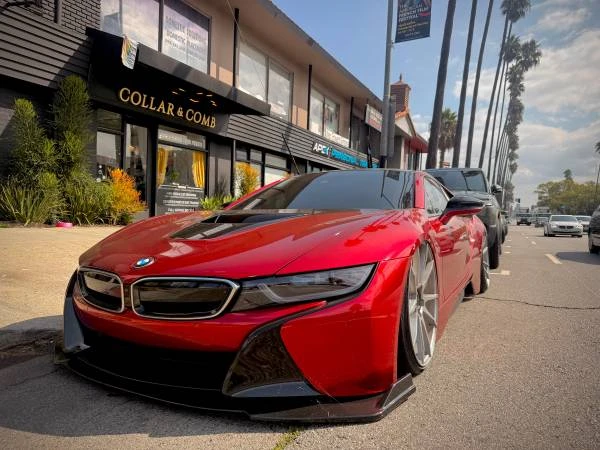 2015 BMW i8 - Image 2 of 10