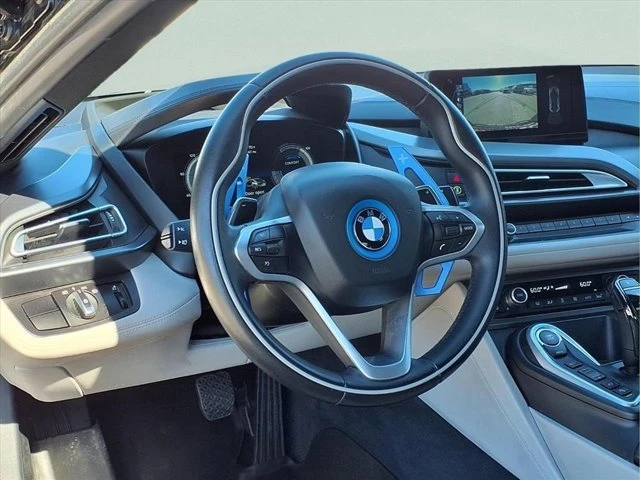 2015 BMW i8 - Image 13 of 20