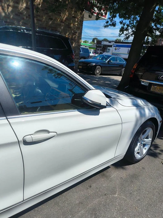 2015 BMW iX - Image 3 of 7