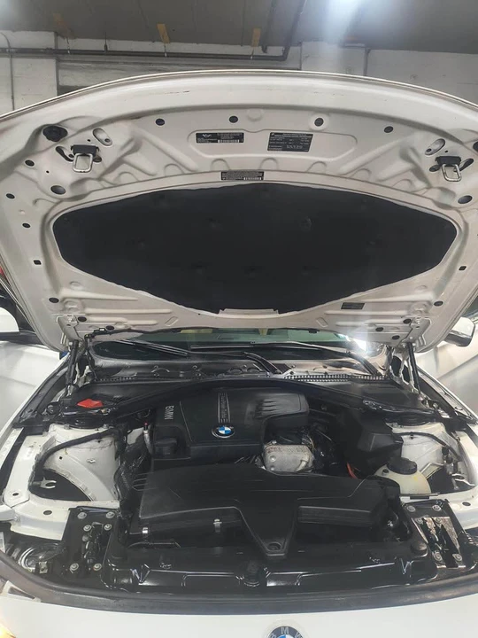 2015 BMW iX - Image 2 of 7