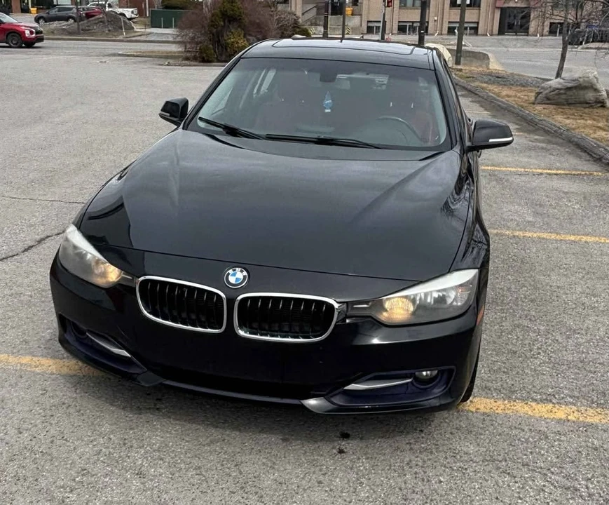 2015 BMW iX - Image 2 of 6