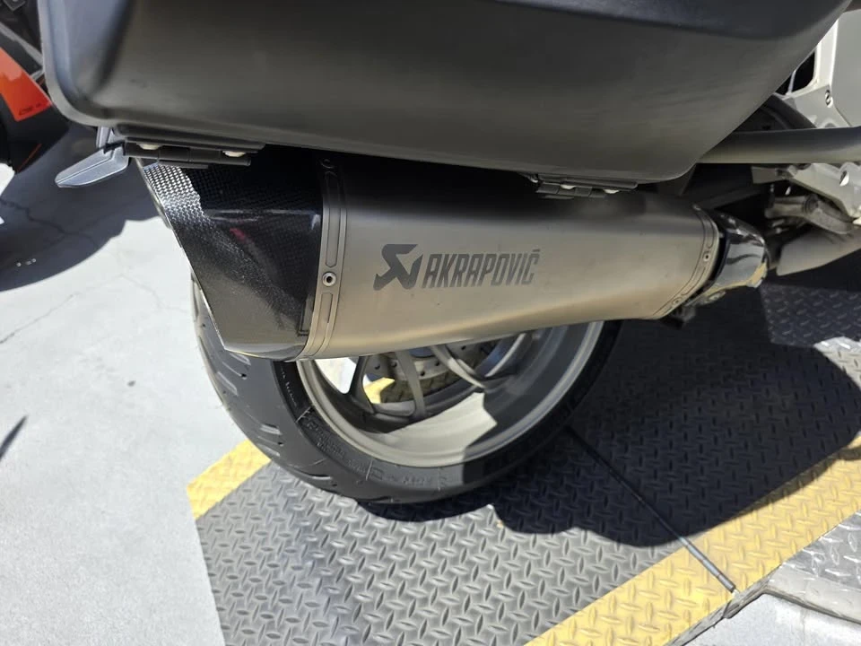 2015 BMW K1600 - Image 11 of 12