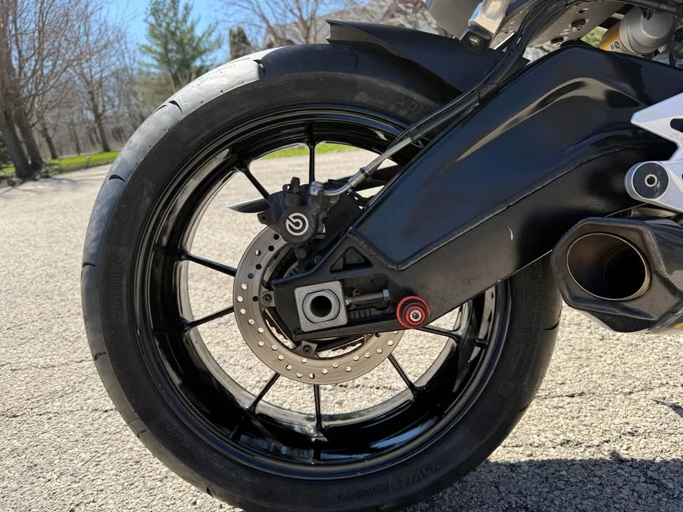 2015 BMW S1000 - Image 7 of 8