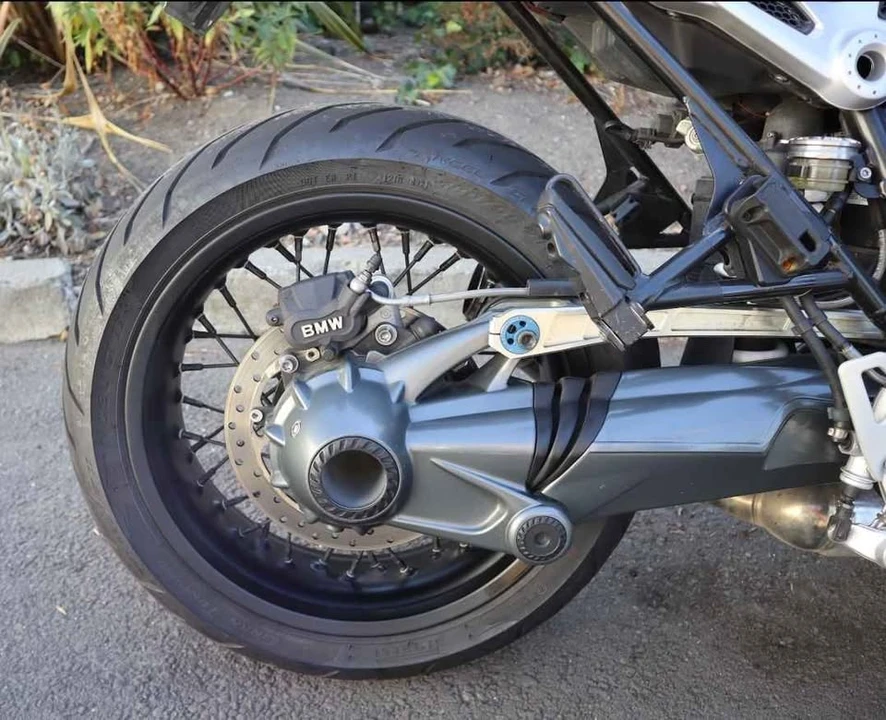 2015 BMW R nineT - Image 10 of 15