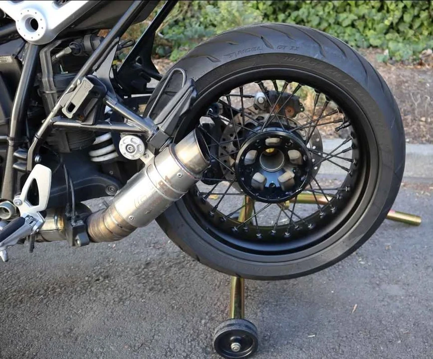 2015 BMW R nineT - Image 3 of 15
