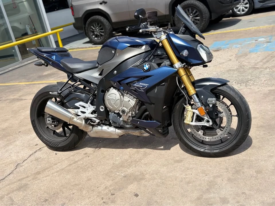 2015 BMW S1000 - Image 2 of 9