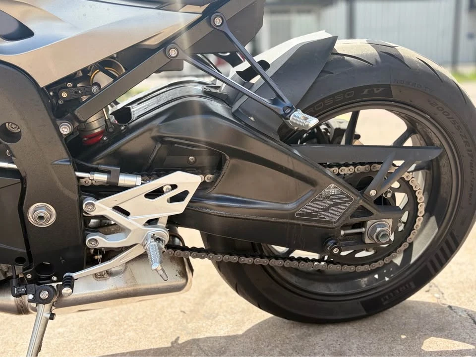 2015 BMW S1000 - Image 7 of 9