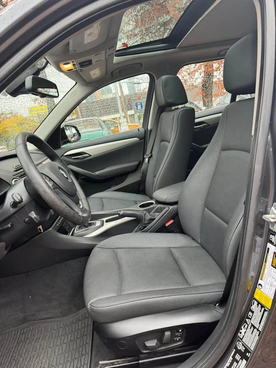 2015 BMW E84 X1 - Image 9 of 16
