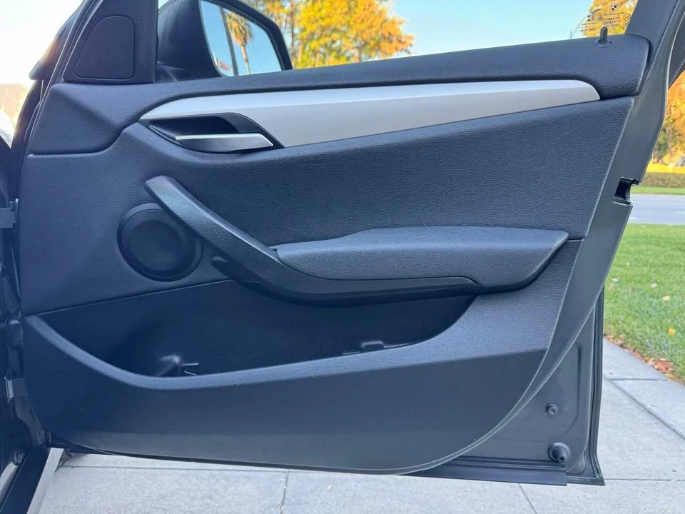 2015 BMW E84 X1 - Image 15 of 17