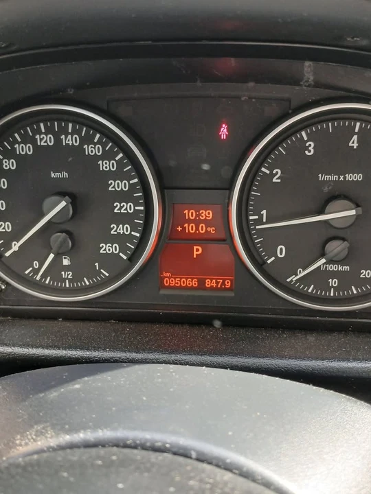 2015 BMW E84 X1 - Image 3 of 6
