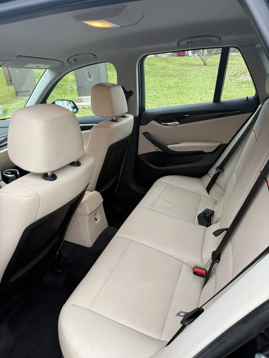 2015 BMW E84 X1 - Image 7 of 9