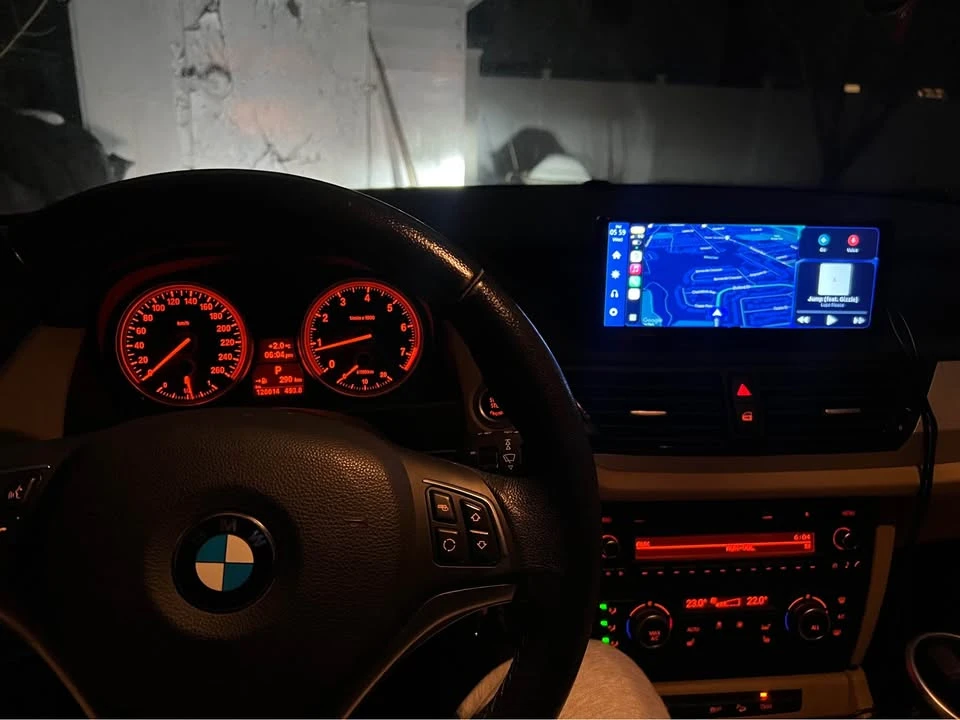 2015 BMW E84 X1 - Image 11 of 14