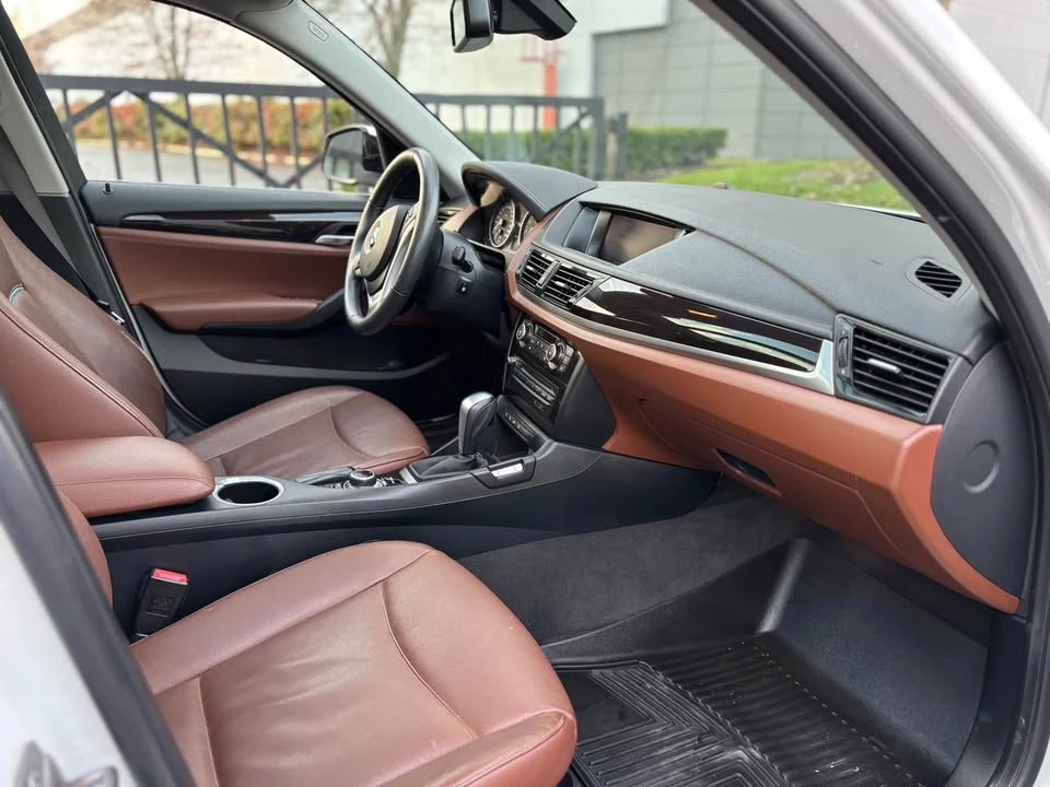 2015 BMW E84 X1 - Image 9 of 13