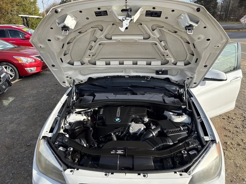 2015 BMW E84 X1 - Image 12 of 15
