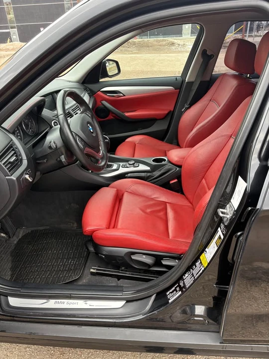 2015 BMW E84 X1 - Image 8 of 16