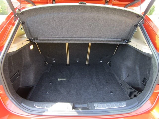 2015 BMW E84 X1 - Image 17 of 20