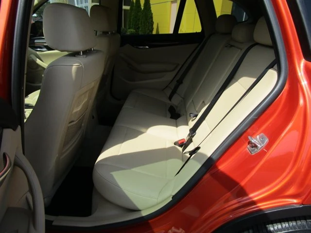 2015 BMW E84 X1 - Image 10 of 20