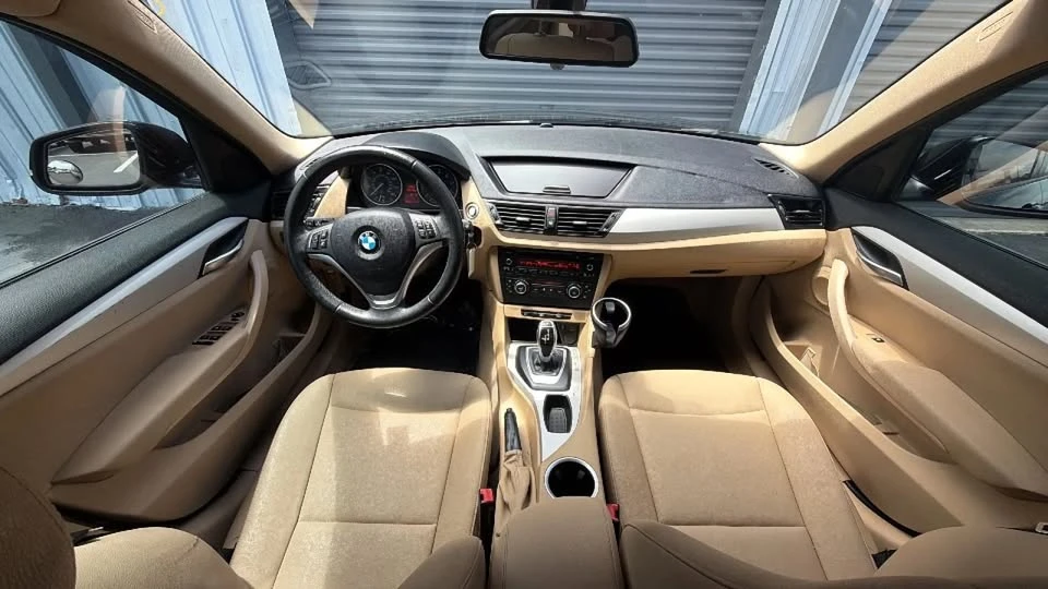 2015 BMW E84 X1 - Image 14 of 20