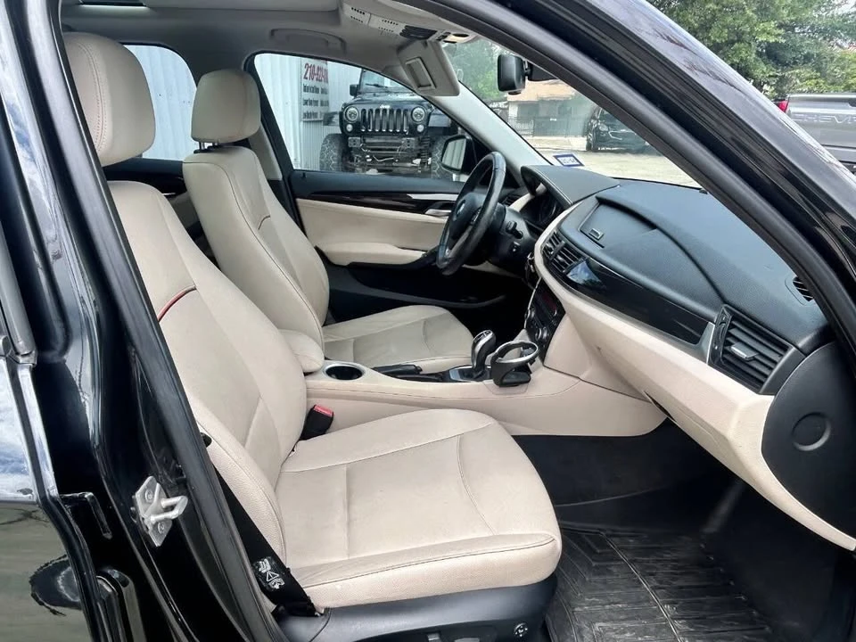 2015 BMW E84 X1 - Image 14 of 15