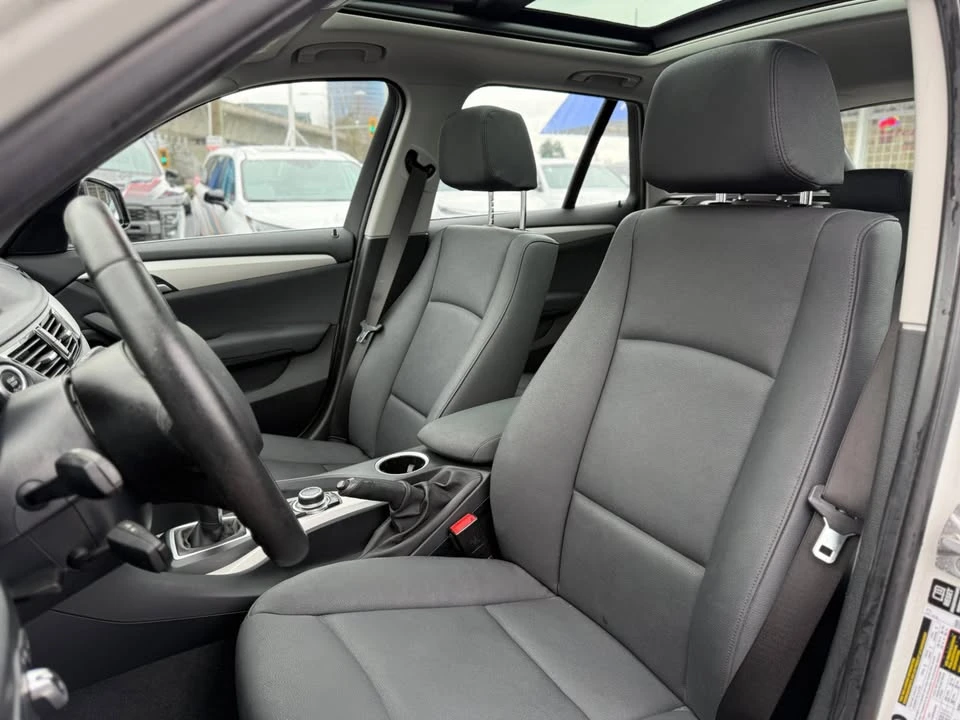 2015 BMW E84 X1 - Image 2 of 12