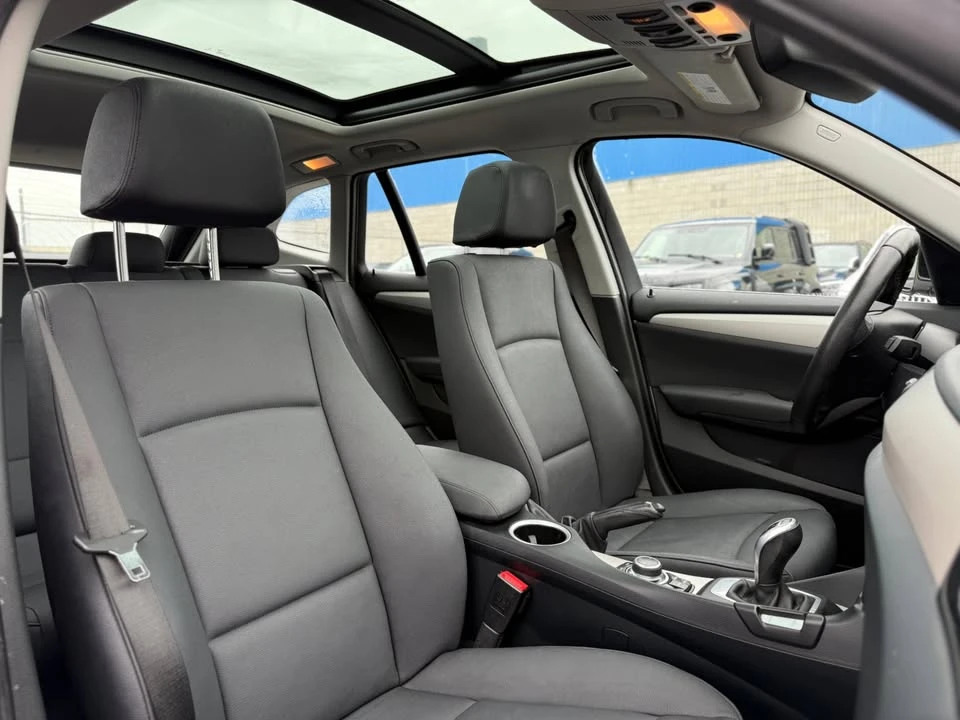 2015 BMW E84 X1 - Image 7 of 12