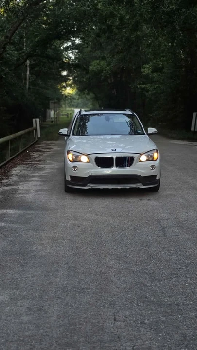 2015 BMW E84 X1 - Image 2 of 3