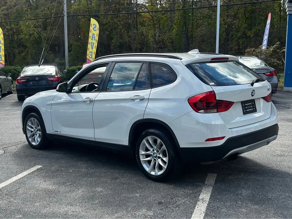 2015 BMW E84 X1 - Image 9 of 19