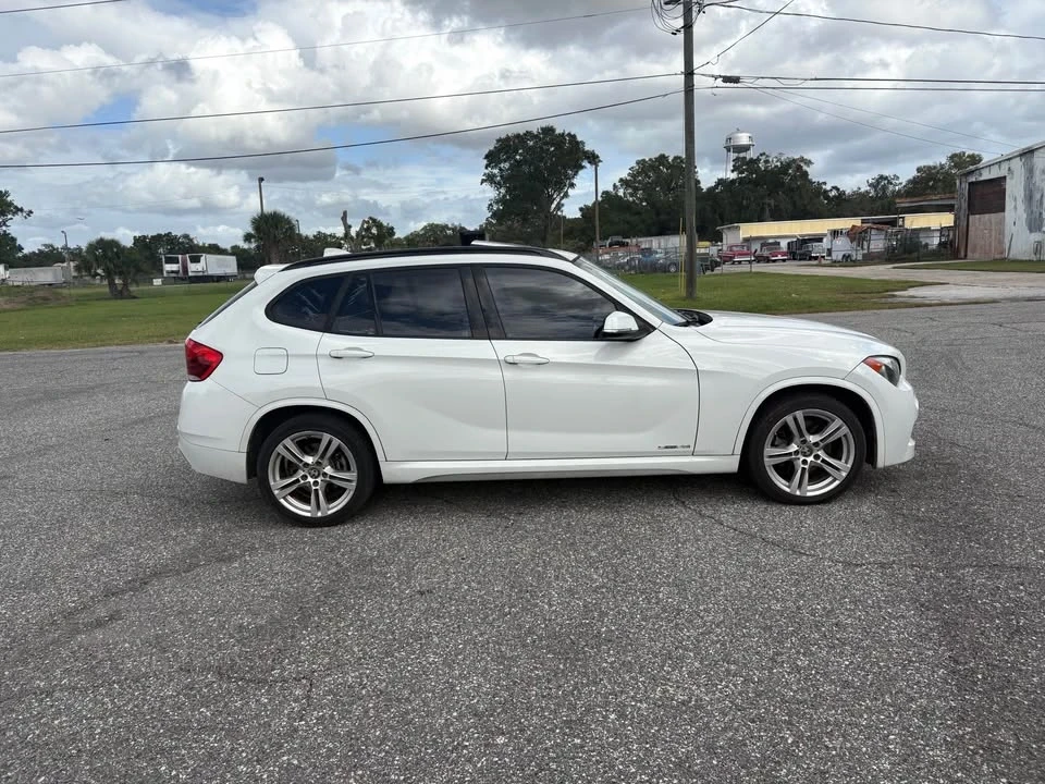 2015 BMW E84 X1 - Image 2 of 8