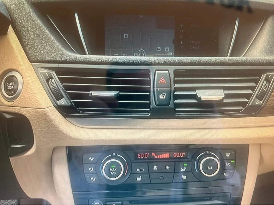 2015 BMW E84 X1 - Image 4 of 16