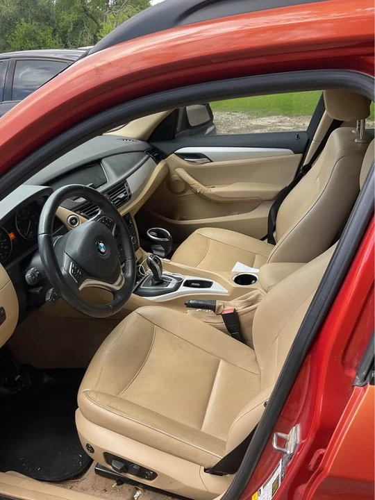 2015 BMW E84 X1 - Image 4 of 11