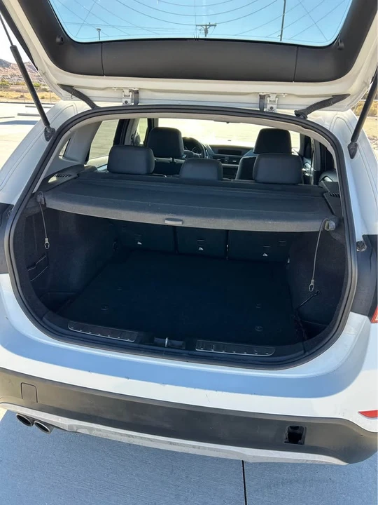 2015 BMW E84 X1 - Image 7 of 10