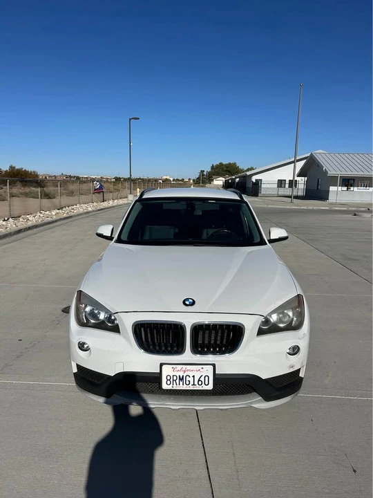 2015 BMW E84 X1 - Image 2 of 10