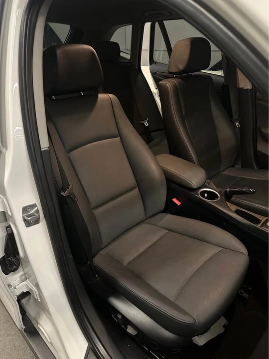 2015 BMW E84 X1 - Image 12 of 15