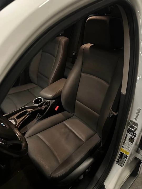 2015 BMW E84 X1 - Image 11 of 15