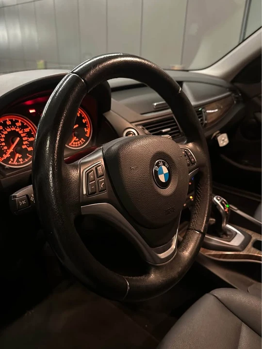 2015 BMW E84 X1 - Image 8 of 15