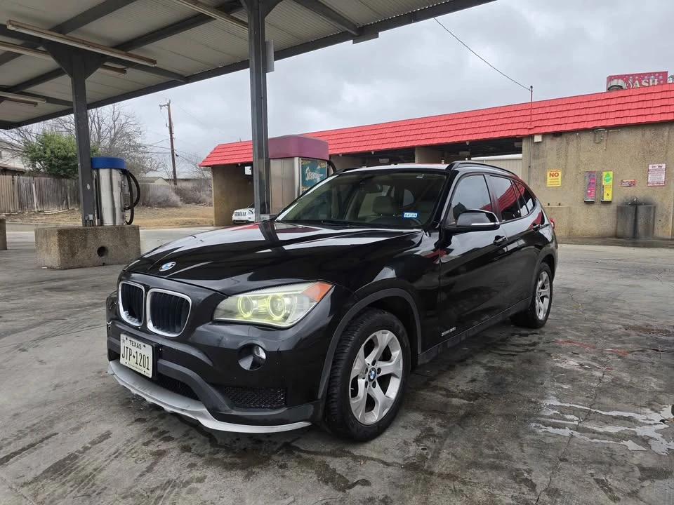 2015 BMW E84 X1 - Image 2 of 17