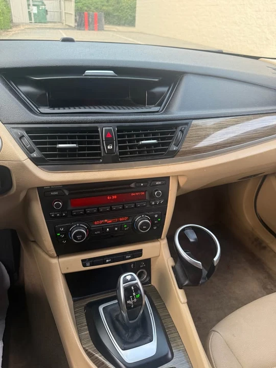 2015 BMW E84 X1 - Image 10 of 11