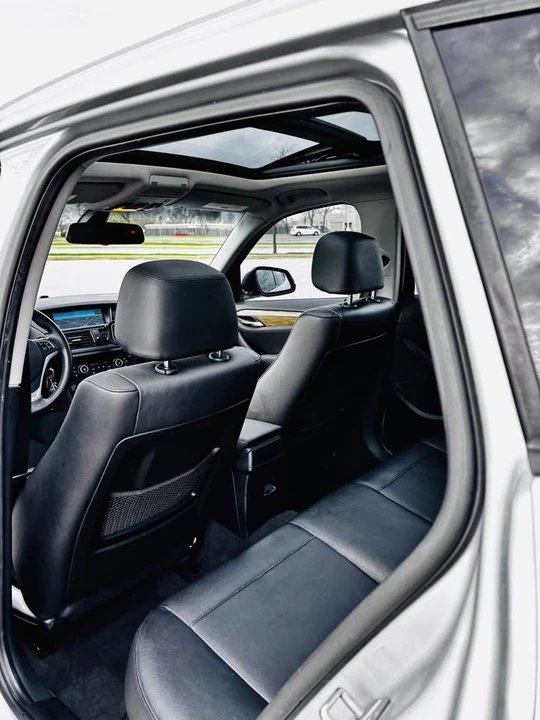 2015 BMW E84 X1 - Image 8 of 9