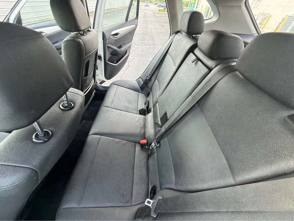2015 BMW E84 X1 - Image 14 of 17