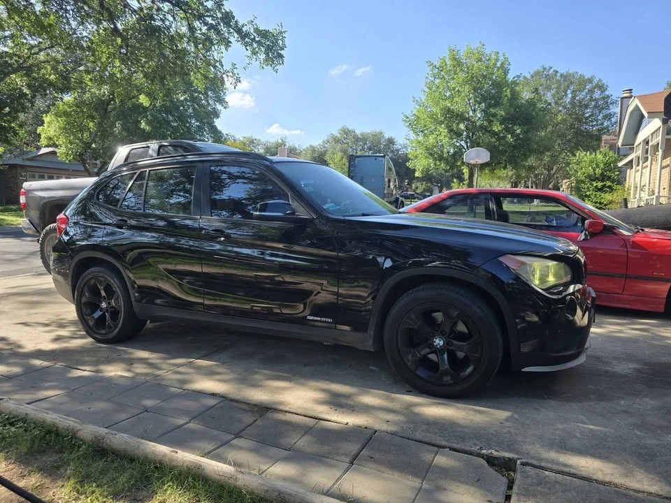 2015 BMW E84 X1 - Image 2 of 11