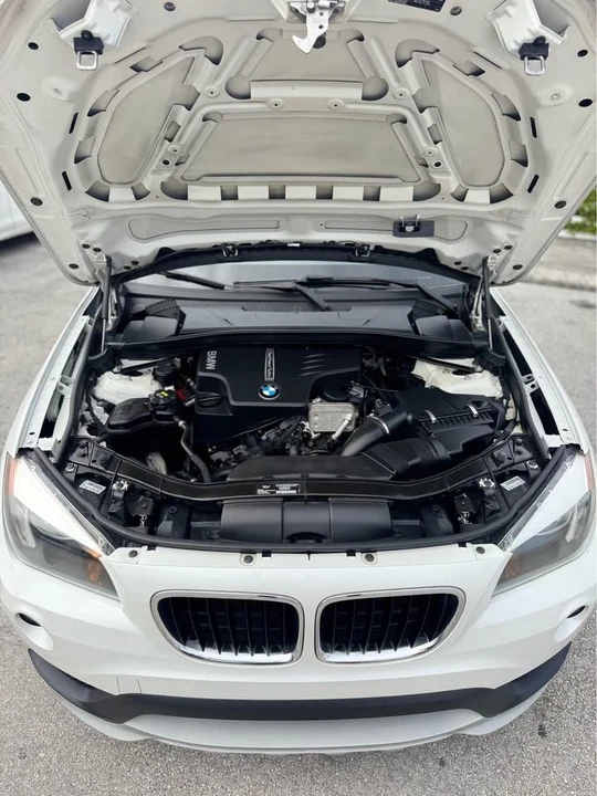 2015 BMW E84 X1 - Image 9 of 12