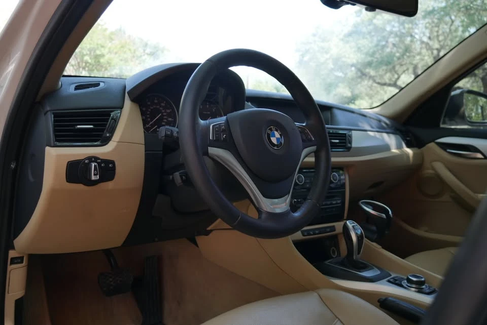 2015 BMW E84 X1 - Image 12 of 19
