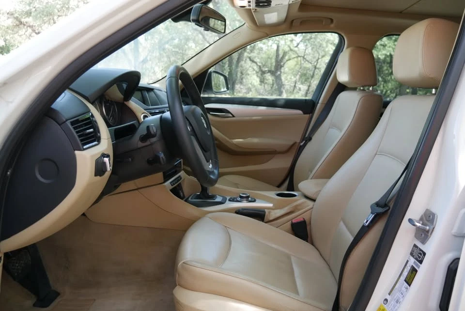 2015 BMW E84 X1 - Image 11 of 20