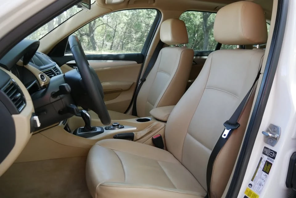 2015 BMW E84 X1 - Image 11 of 19