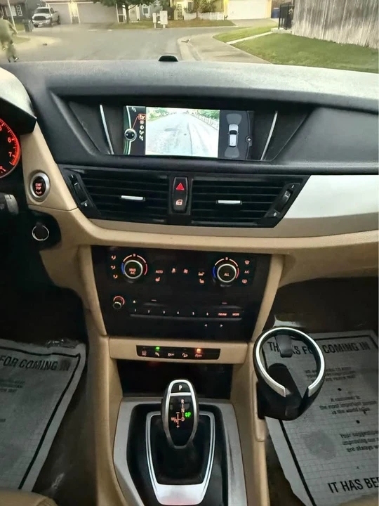 2015 BMW E84 X1 - Image 11 of 15