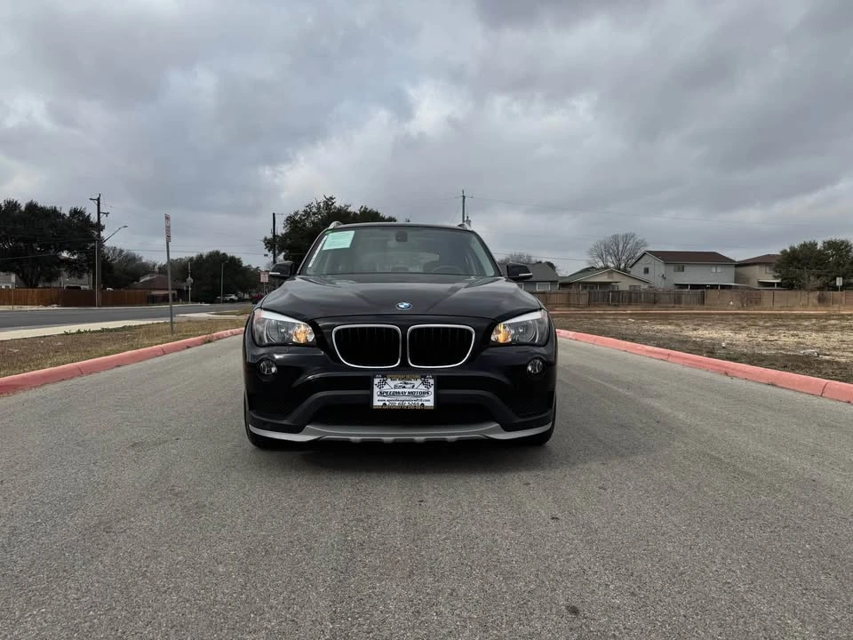 2015 BMW E84 X1 - Image 3 of 11