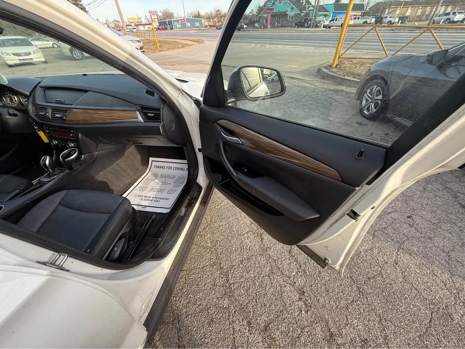 2015 BMW E84 X1 - Image 12 of 16